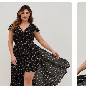 Maxi Gauze Walk-Through Dress